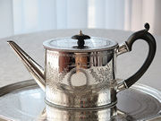 シルバーティーポット antique silver teapot