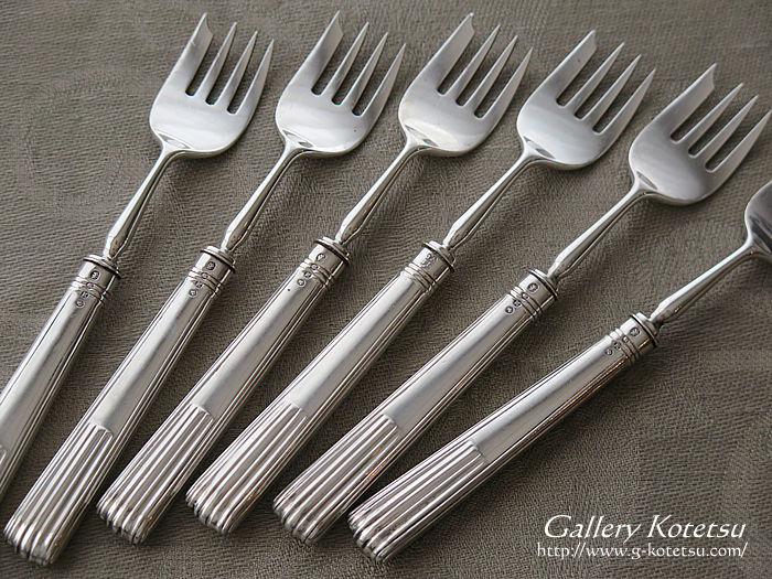 Vo[yCXg[tH[N antique silver paystry fork