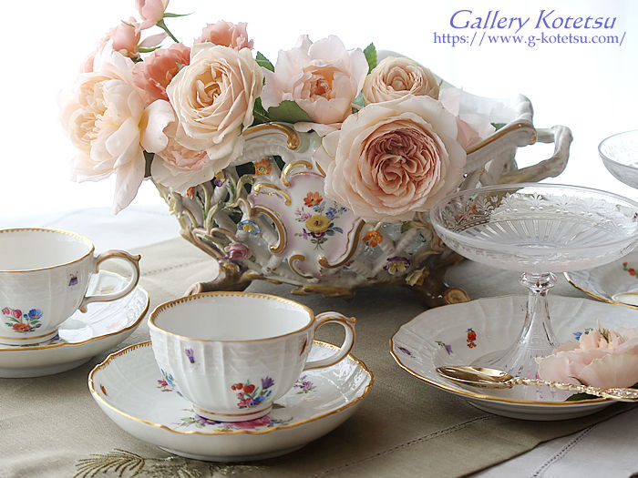 meissen cup&saucer }CZJbv\[T[