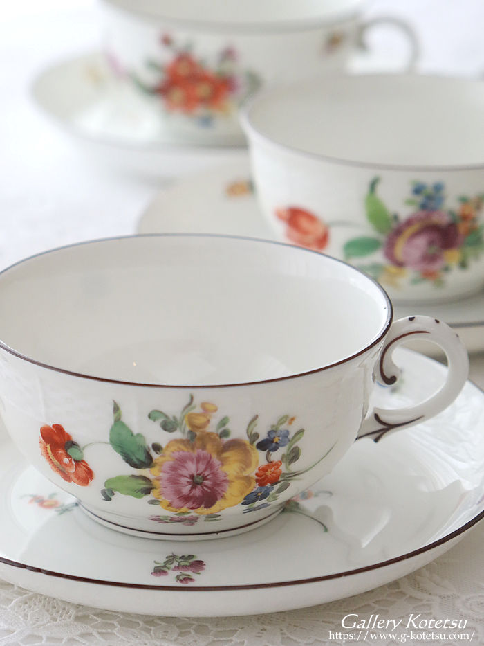 �j���t�F���u���O nymphenburg cup&saucer