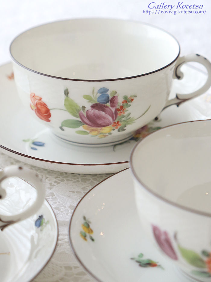 �j���t�F���u���O nymphenburg cup&saucer