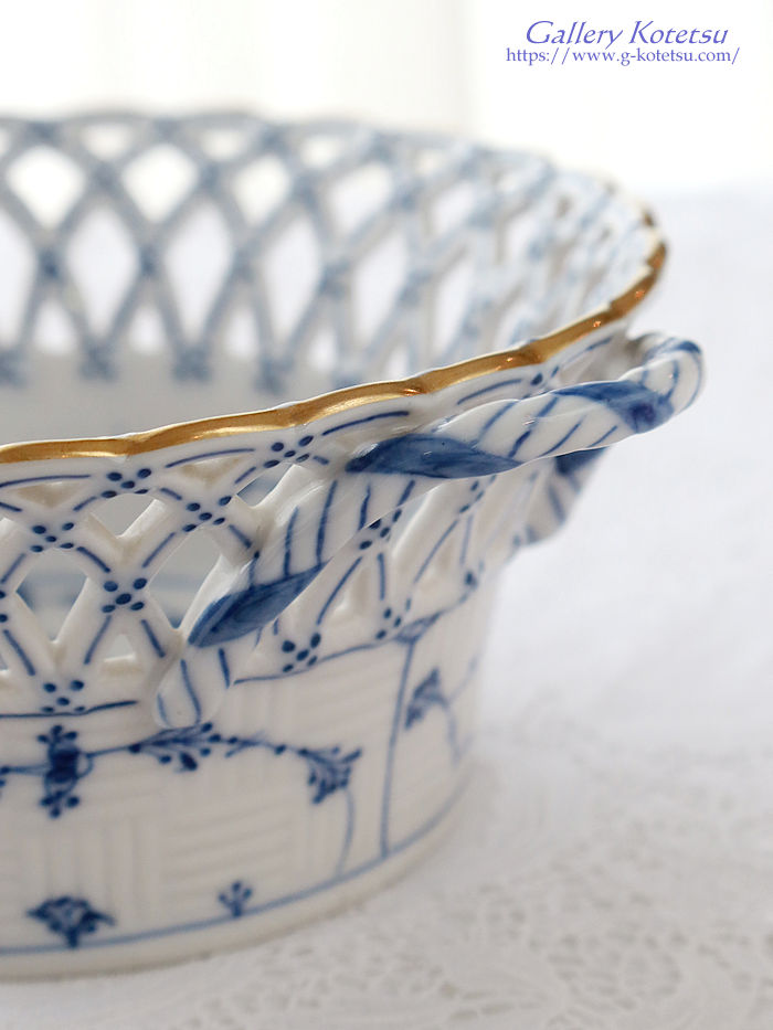 ���C�����R�y���n�[�Q�� royal copenhargen basket