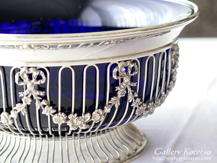 アンティークグラスボウル antique glass bowl