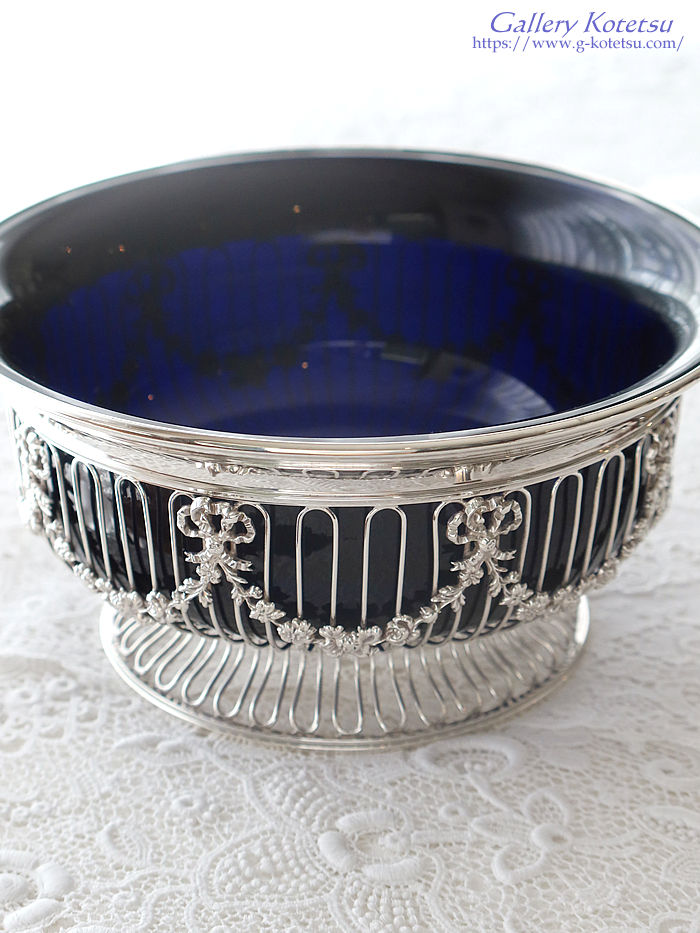 �A���e�B�[�N�O���X�{�E�� antique glass bowl