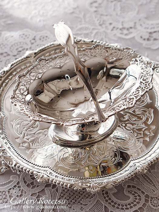 AeB[NVo[fBbV antique silver dish