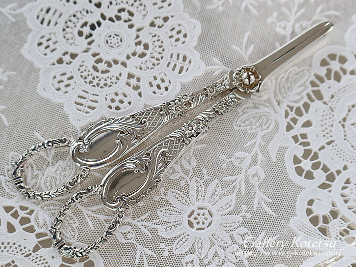 AeB[NVo[ antique silver spoon