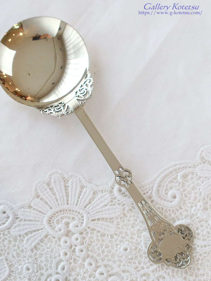 antique silver serving spoon�@�A���e�B�[�N�V���o�[�@�X�v�[��