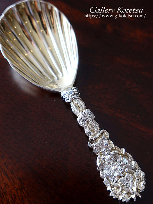 antique silver caddy spoon AeB[NVo[@LfBXv[