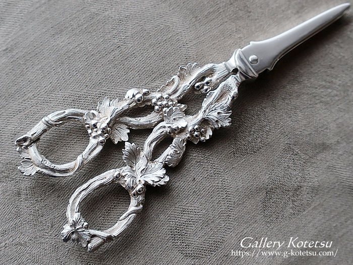antique silver grape scissors アンティークシルバー　グレープシザーズ