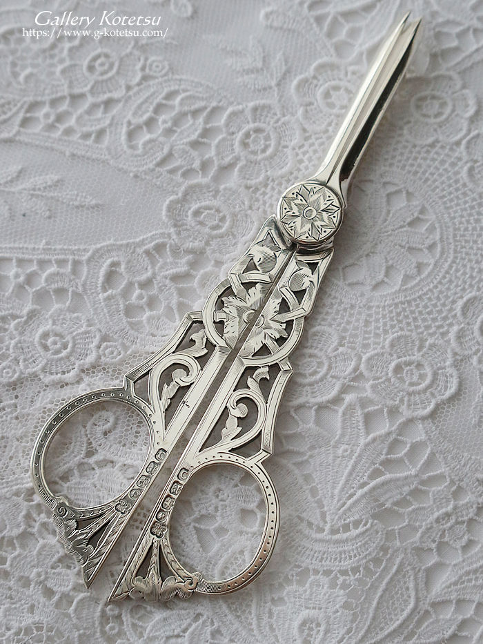 �A���e�B�[�N�V���o�[�@�O���[�v�V�U�[�Y  antique silver grapescissers