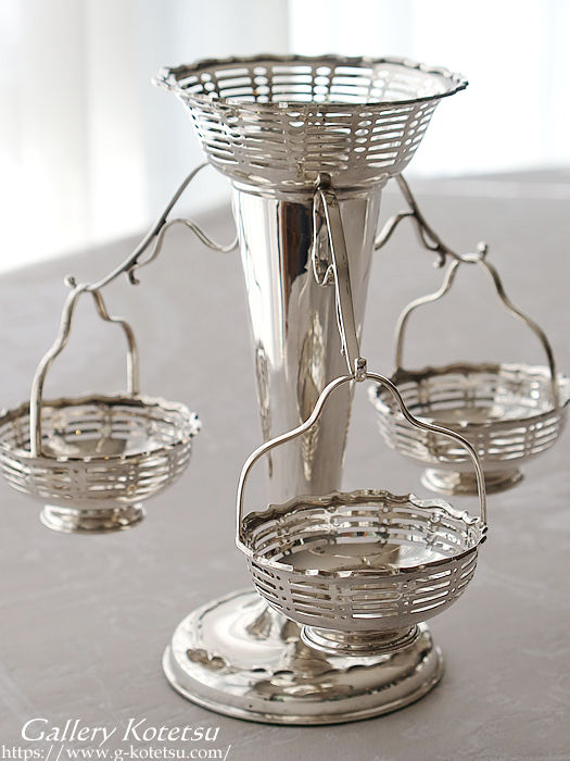 �A���e�B�[�N�V���o�[�@�C�p�[�� antique silver epergne