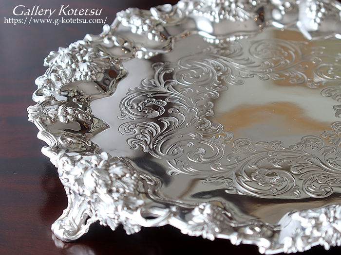 AeB[NVo[@T@ antique silver salver