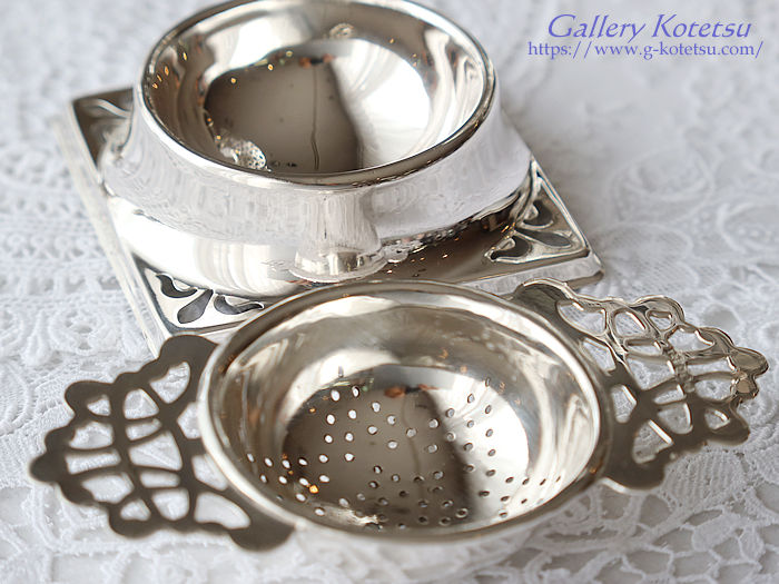 AeB[NVo[@eB[Xg[i[ antique silver tea strainer