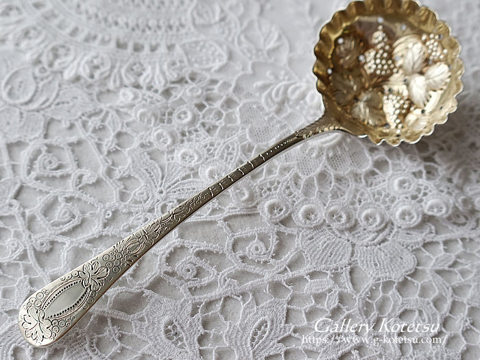 AeB[NVo[@Xv[ antique silver spoon