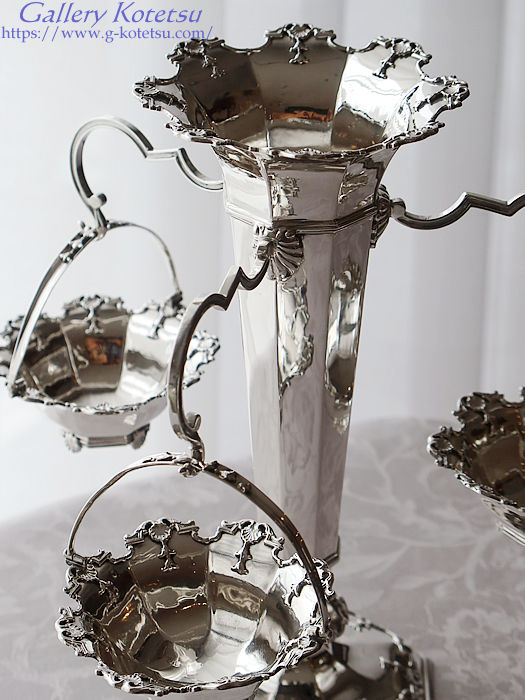 AeB[NVo[@Cp[ antique silver epergne