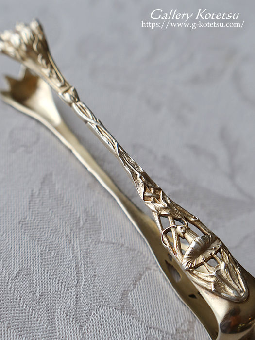 AeB[NVo[ antique silver tea strainer