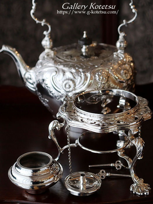 AeB[NVo[@eB[Pg antique silver tea kettle