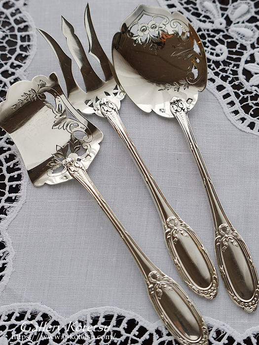 t`Vo[@T[BOZbg@antique silver serving set