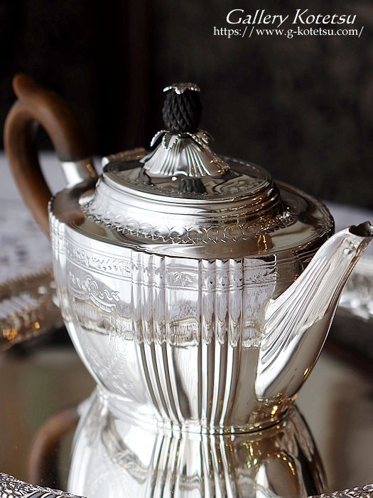 antique silver tea pot AeB[NVo[@eB[|bg