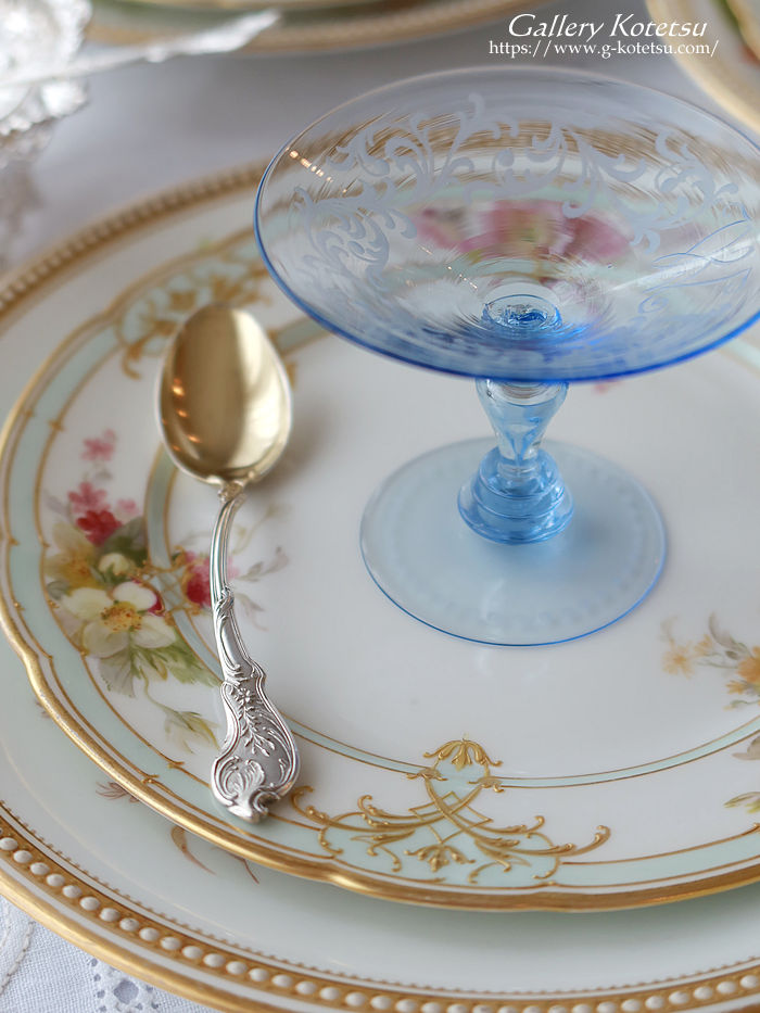 AeB[NVo[@antique silver french silver