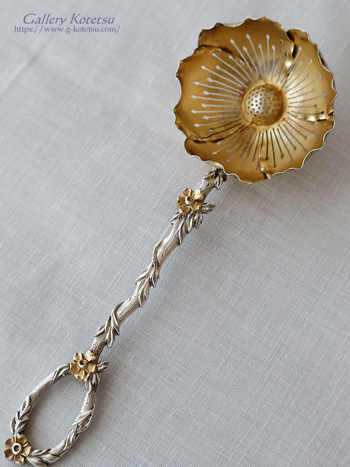 AeB[NVo[@antique silver french silver