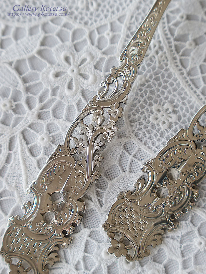 AeB[NVo[@Xv[ antique silver spoon