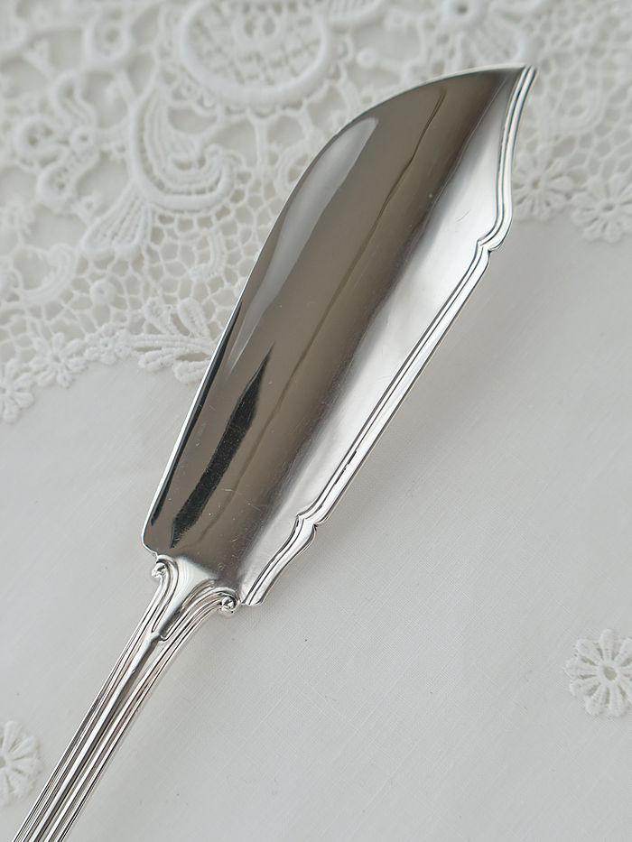 AeB[NVo[@o^[iCt antique silver butter knife