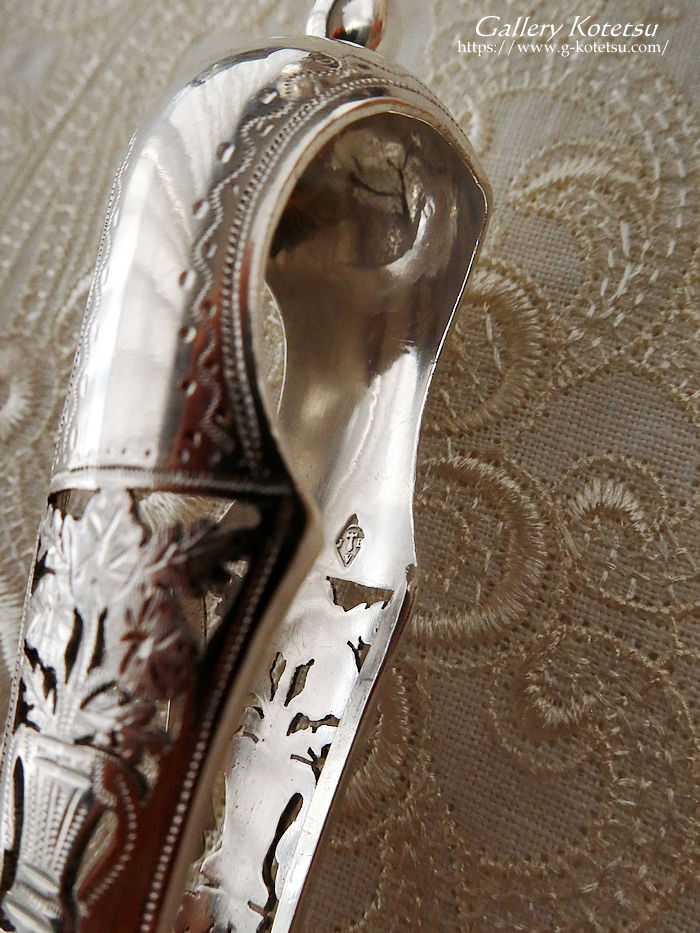 AeB[NVo[@antique silver french silver