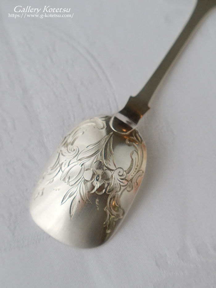 �A���e�B�[�N�V���o�[ antique silver caddy spoon