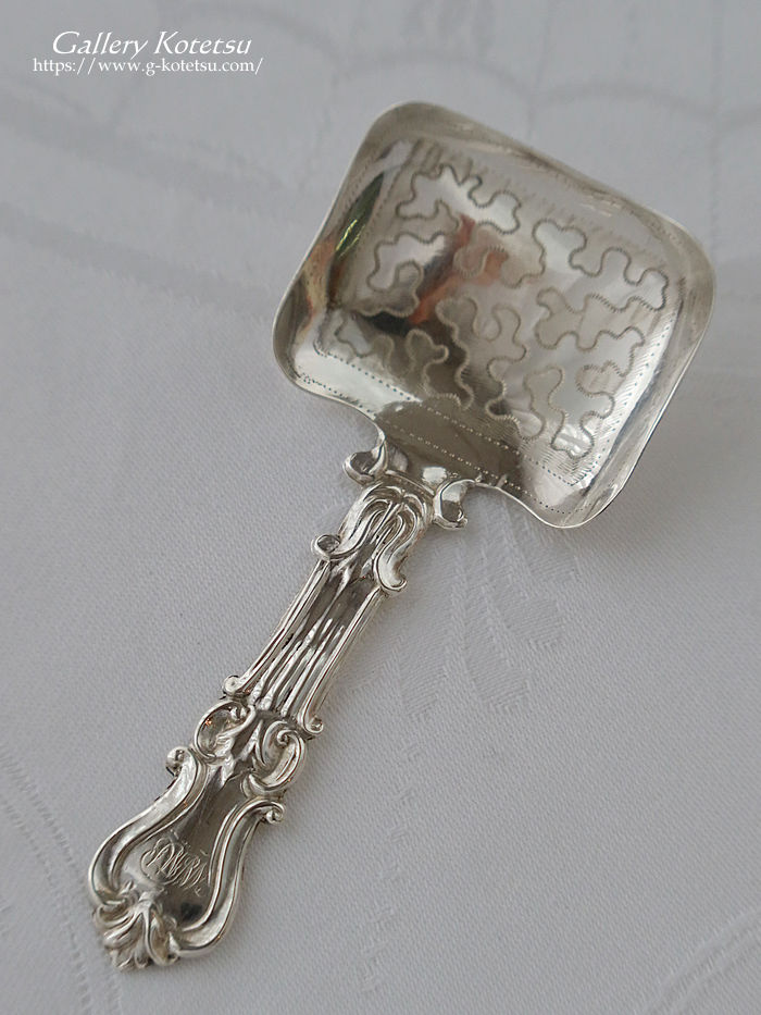 �A���e�B�[�N�V���o�[ antique silver caddy spoon