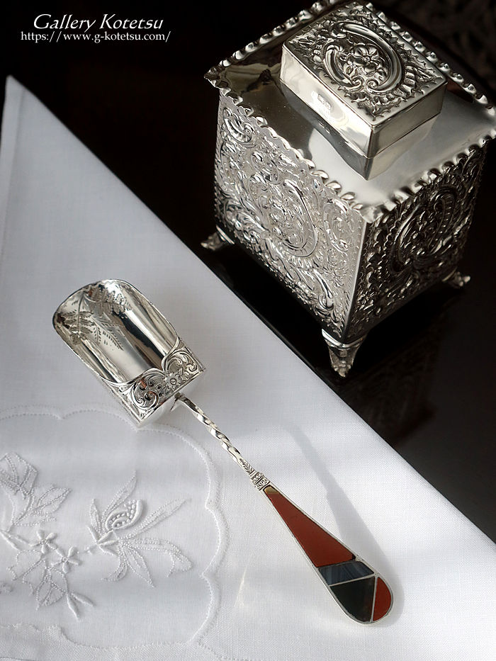 �A���e�B�[�N�V���o�[�@�L���f�B�X�v�[���@antique silver caddy spoon