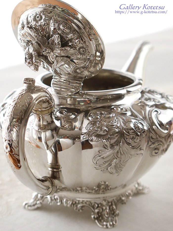 �p����� sterling siver antique silver tea pot �A���e�B�[�N�V���o�[�@�e�B�[�|�b�g