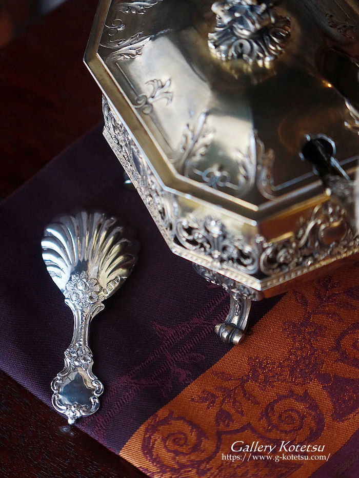 �A���e�B�[�N�V���o�[ antique silver caddy spoon
