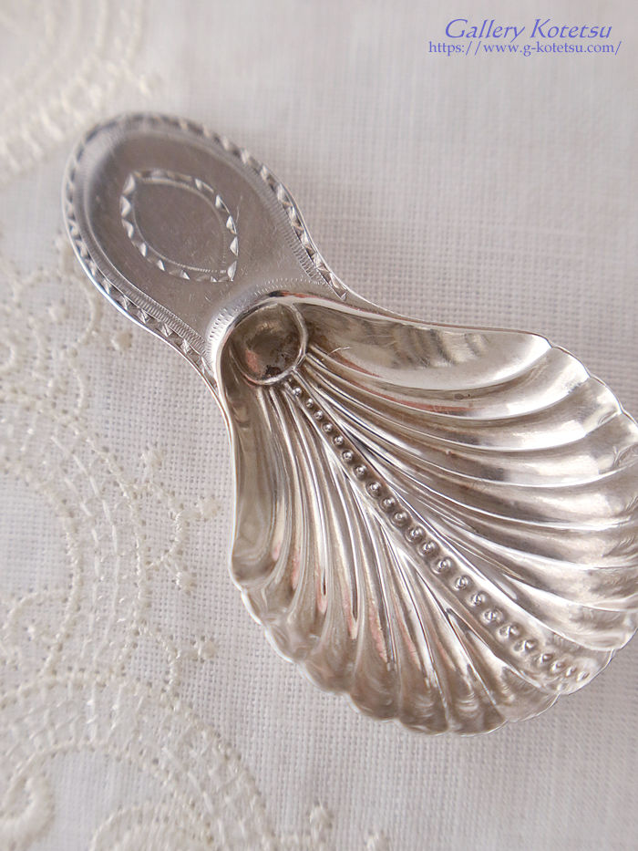 �A���e�B�[�N�V���o�[ antique silver caddy spoon