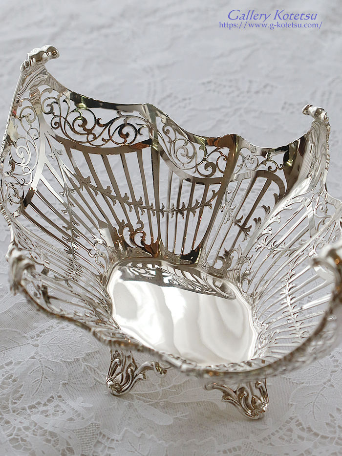 �A���e�B�[�N�V���o�[�@�o�X�P�b�g antique silver cake basket