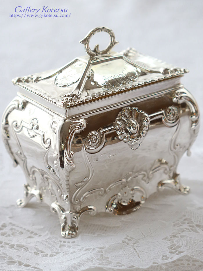 �A���e�B�[�N�V���o�[�@�e�B�[�L���f�B antique silver tea caddy