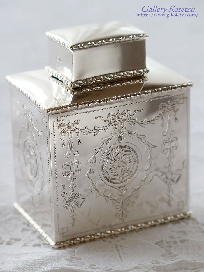 �A���e�B�[�N�V���o�[�@�e�B�[�L���f�B antique silver tea caddy