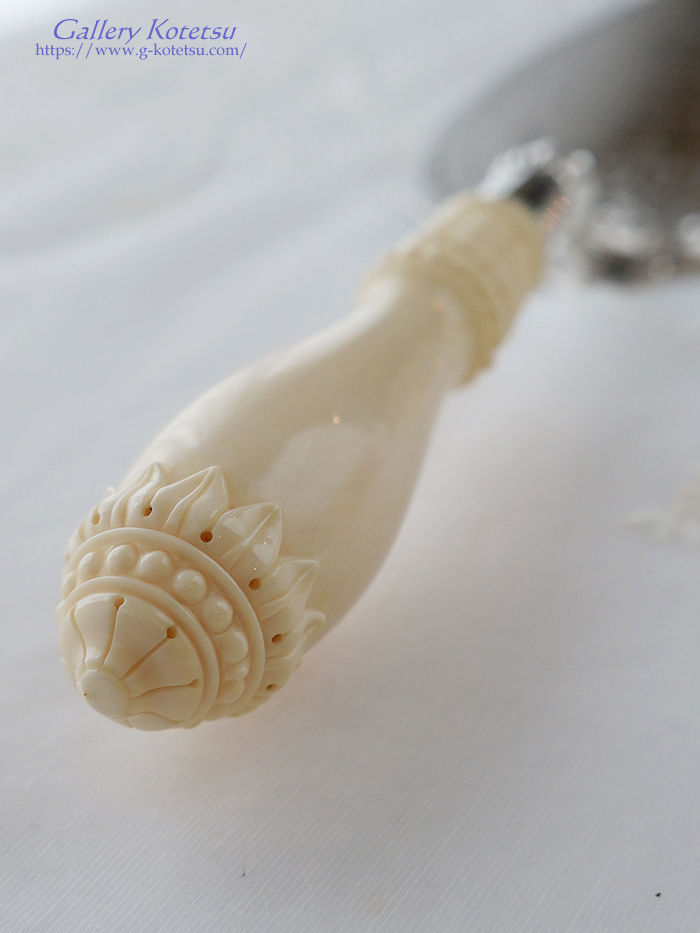 �A���e�B�[�N�V���o�[�@�t�B�b�V���X���C�X antique silver fish slice