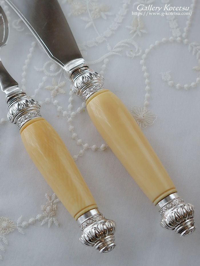 �A�C�{���[�i�C�t���t�H�[�N�@�A���e�B�[�N�V���o�[ ibory servingset antique silver 