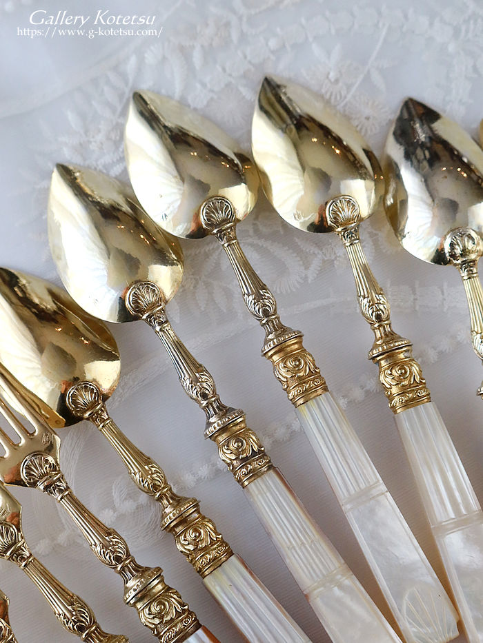 �t�����`�V���o�[�@�f�U�[�g�J�g�����[ antique silver dessert cutlery