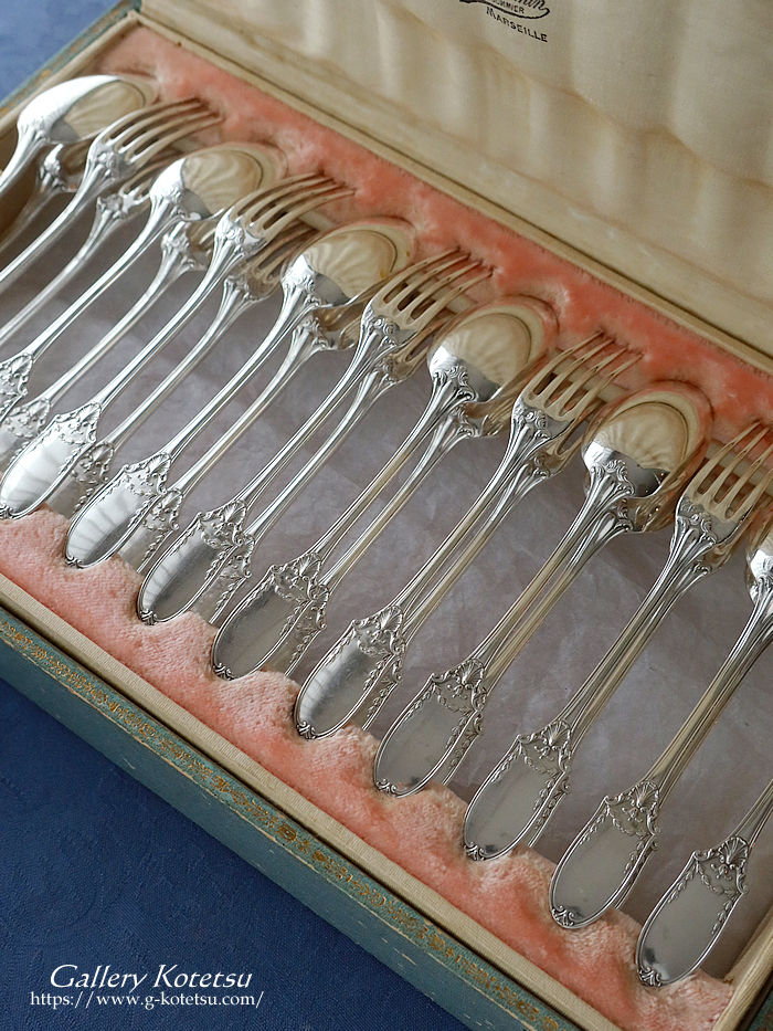 �V���o�[�f�U�[�g�J�g�����[�@french silver dessert cutlery