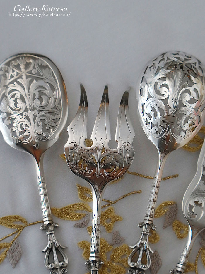 �A���e�B�[�N�V���o�[�@�X�B�[�g�~�[�g�T�[���B�X french silver antique serving set