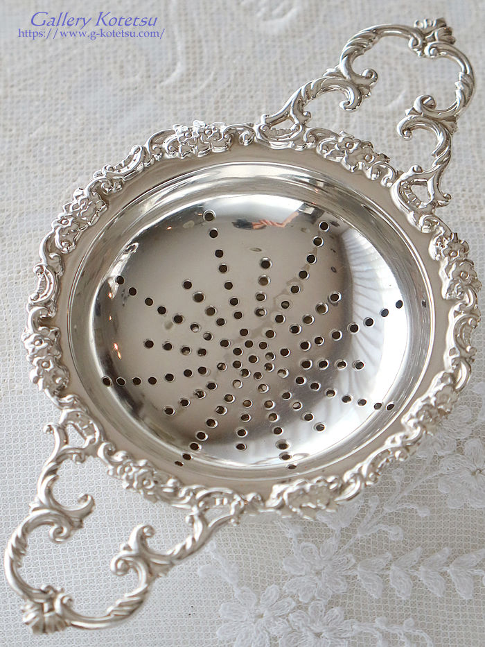 �A���e�B�[�N�V���o�[�@�e�B�[�X�g���[�i�[ antique silver tea strainer
