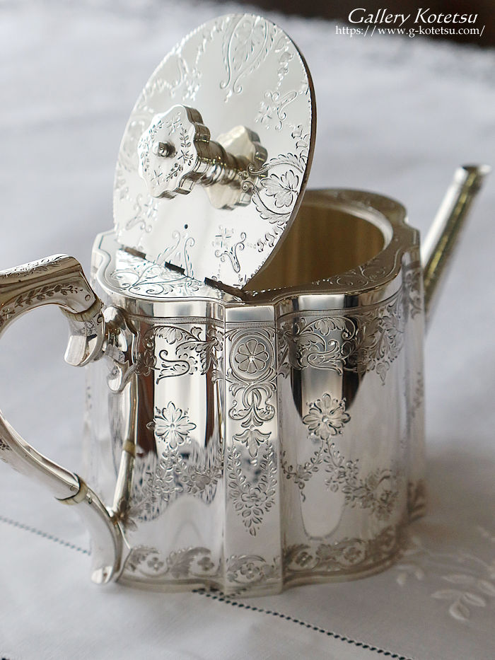 �A���e�B�[�N�V���o�[�@�e�B�[�|�b�g antique silver tea pot