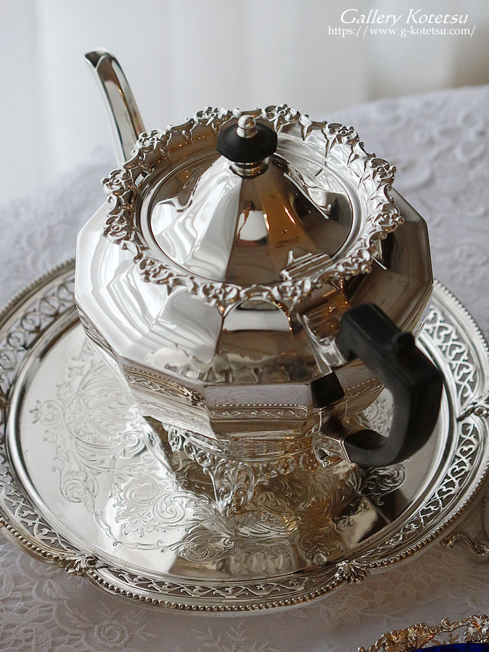 �A���e�B�[�N�V���o�[�T�����@ antique silver salver