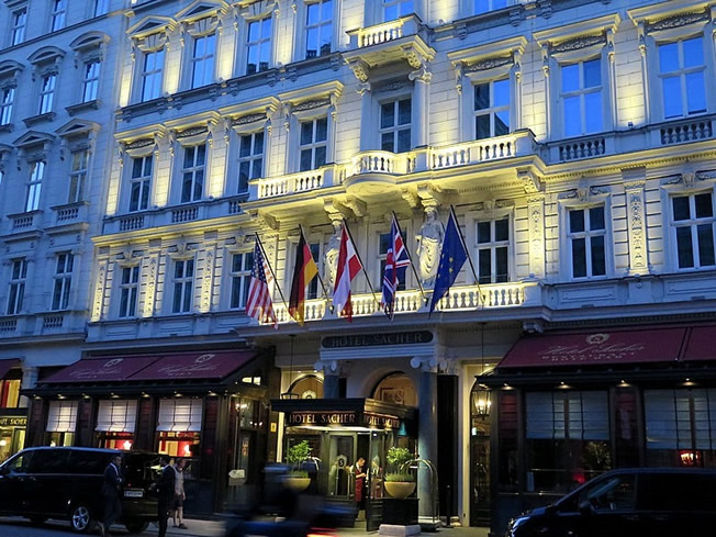 Wien hotel sacher ウィーン　ホテルザッハ—