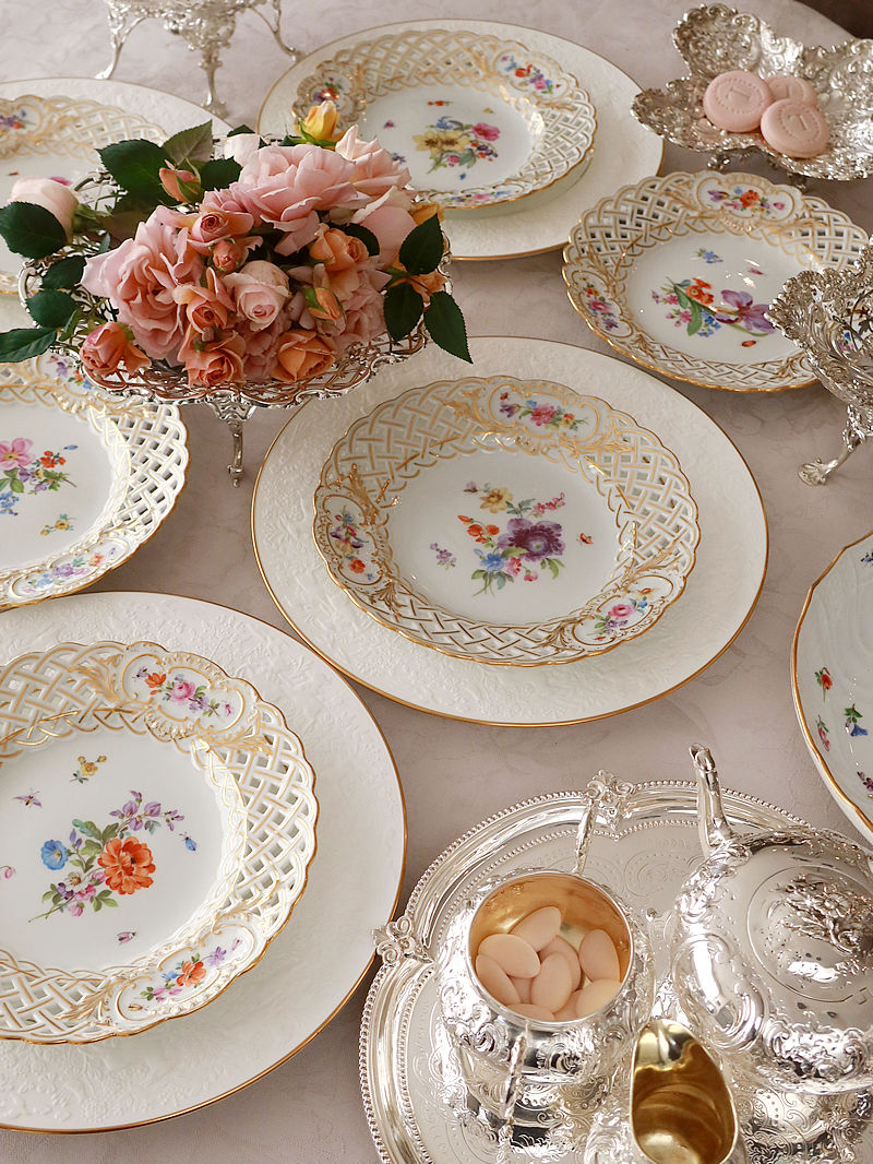 �A���e�B�[�N�M�������[�ՓO